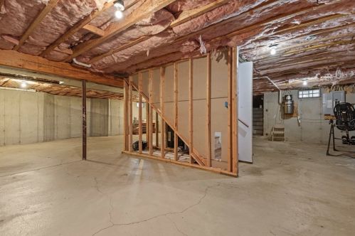 10 Waterloo St, Boston MA  exterior