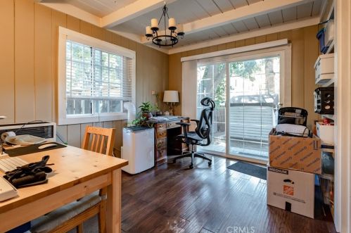 15226 Calle Los Hidalgos, Santa Clarita CA  91390-1035 exterior