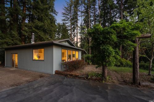 12675 Fiori Ln, Sebastopol CA  95472-9571 exterior