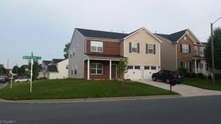 2307 Nelson Farm Rd, Greensboro, NC 27406-9814