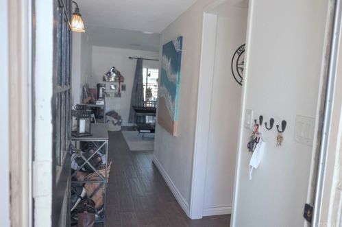 11425 205th St, Lakewood CA  90715-1268 exterior