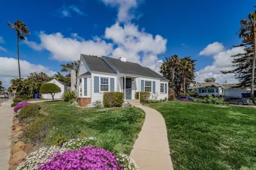 3400 Yosemite St, San Diego, CA 92109-6731