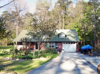234 Longleaf Dr, Browndell, TX 75931-9759