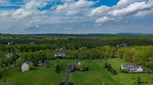 3 Countryside Rd, East Amwell Township NJ  08551-2050 exterior