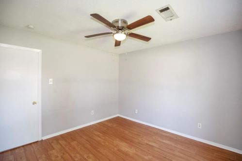 4205 Baron Ln, Deer Park TX  77536-6220 exterior