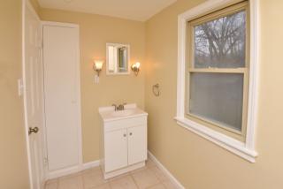 3708 Monticello Blvd, Cleveland OH  44121-1806 exterior