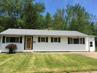1109 Hamlin Dr, Ashtabula, OH 44004-7439
