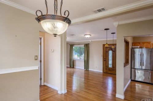 114 Barranca Ave, Glendora CA  91741-2423 exterior