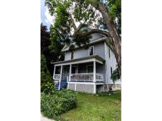 1823 Como Ave, Minneapolis, MN 55414-2522