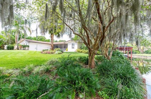 200 Shell Pt, Maitland FL  32751-5843 exterior