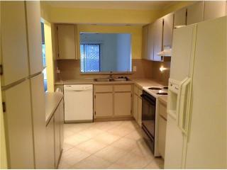 468 14th St, Dania Beach FL  33004-5335 exterior