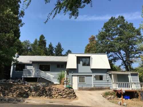 625 Beach St, Ashland, OR 97520-3217
