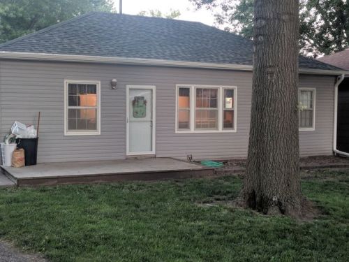 306 Pine St, Panama, NE 68419-9714