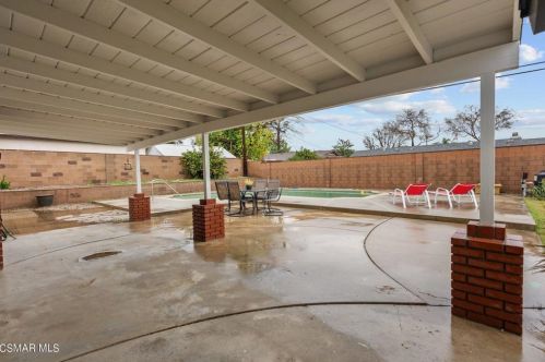 3026 Amarillo Ave, Simi Valley CA  93063-1704 exterior
