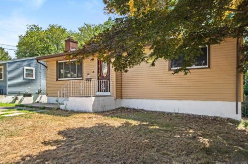 348 Bayonet St, United States Coast Guard Ac, CT 06320-3945