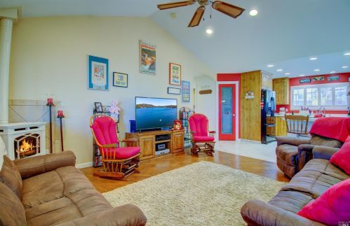 2979 Keeling Ave, Lakeport CA  95453-6804 exterior