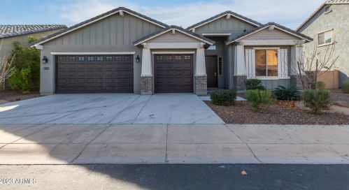 707 Ardmore Rd, Phoenix, AZ 85042-7806