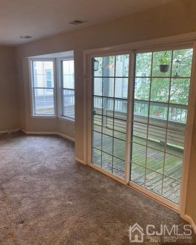 119 Acadia Ct, Princeton NJ  08540-7072 exterior