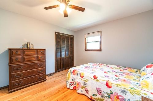 253 Oak Ridge Dr, Middletown CT  06457-1919 exterior