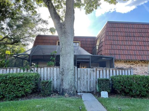2612 6th Ct, Palm Harbor, FL 34684-3824