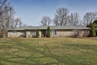2973 Frankfort Rd, Shelbyville, KY 40065-9405
