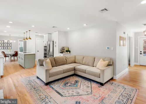 440 Font Rd, Downingtown PA  19335-1526 exterior