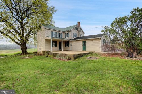 148 Reinholds Rd, Swartzville PA  17569-9654 exterior
