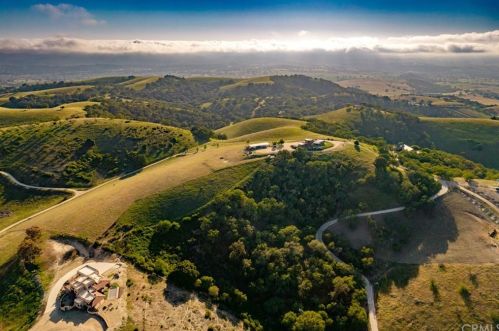 3800 High Grove Rd, Templeton, CA 93465-8483