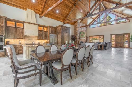 1640 Shenandoah Way, Big Bear City, CA 92314-8857