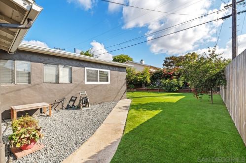 5131 Rebel Rd, San Diego CA  92117-1222 exterior