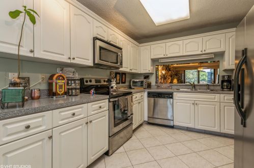 15244 Lakes Of Delray Blvd, Delray Beach, FL 33484-4377