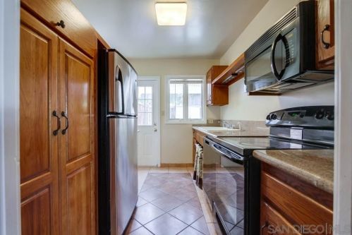 9075 Old Castle Rd, Valley Center CA 92082-5505 exterior