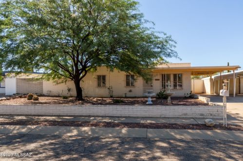 7722 Tulip Tree St, Tucson, AZ 85730-4322