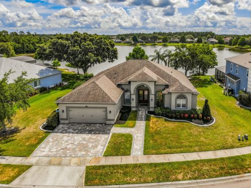 13535 Bluewater Cir, Orlando, FL 32828-8300