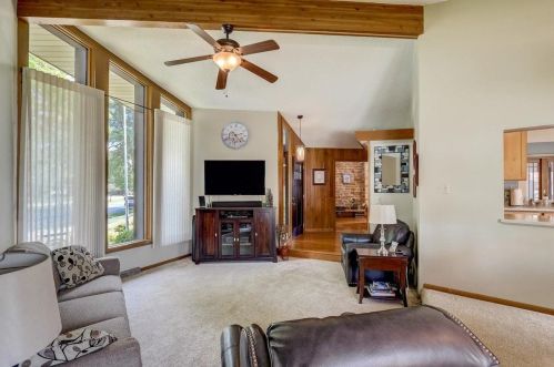 5237 20th St, Milwaukee WI 53233-2548 exterior