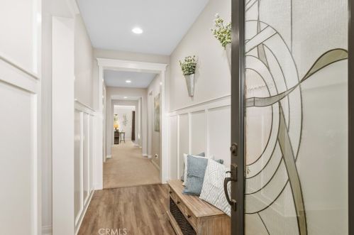 39057 Hidden Creek Ln, Temecula CA  92591-7417 exterior