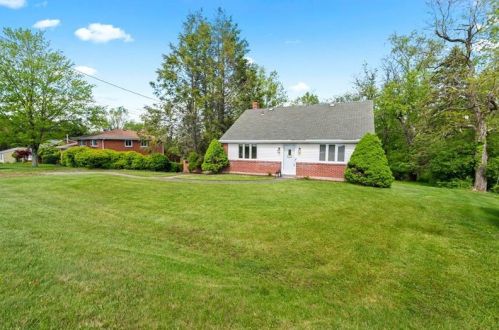 340 Kittanning Pike, Pittsburgh PA  15215-1118 exterior