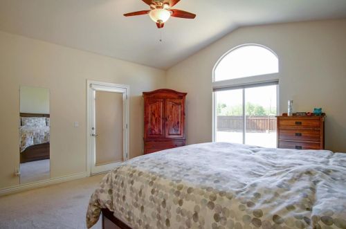 5890 Yuste Ln, Hollister CA  95023-9538 exterior