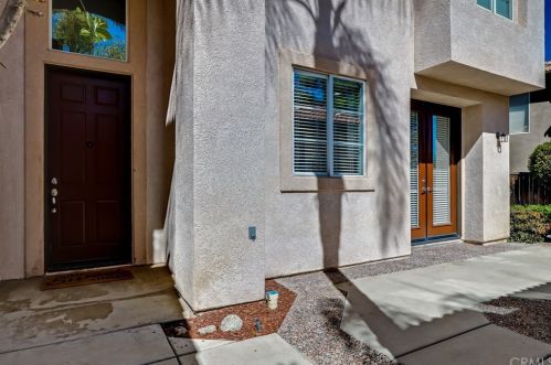 43610 Ortona St, Temecula CA  92592-3878 exterior