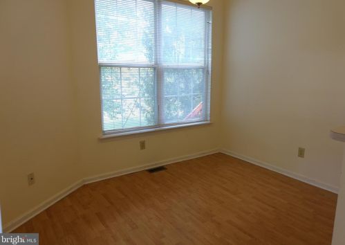 19 Fountayne Ct, Princeton NJ  08540-7823 exterior