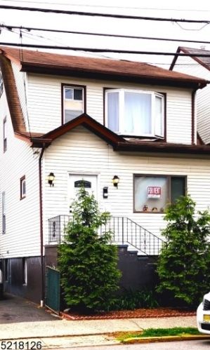 293 Mcbride Ave, Paterson NJ  07501-2618 exterior