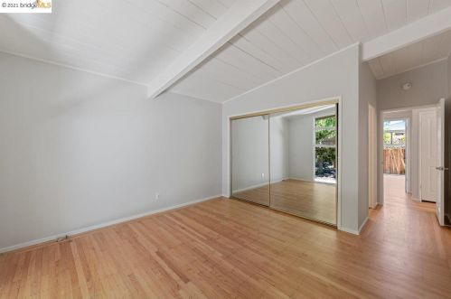 1890 Eloise Ave, Concord CA  94523-2102 exterior
