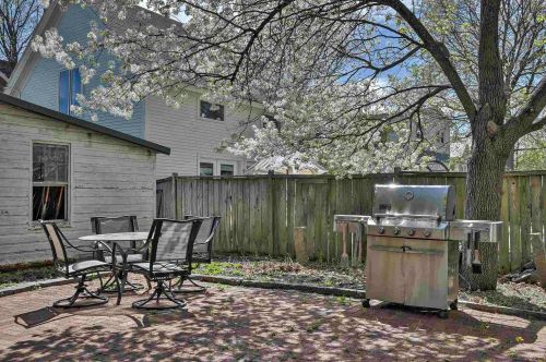 18 High St, Keene NH  03431-3025 exterior