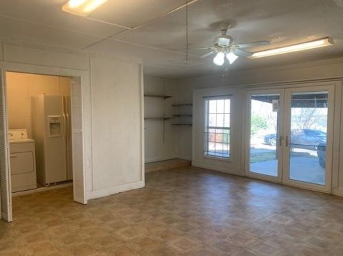 184 Yucca Vw, Weatherford TX  76085-6900 exterior