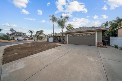 29083 Palm View St, Lake Elsinore, CA 92530-7210