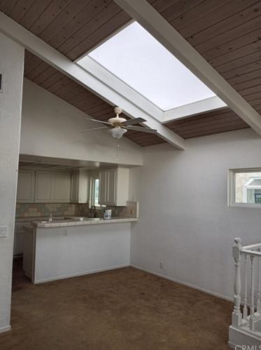 265 Hollywood Blvd, Oxnard CA 93035-4420 exterior