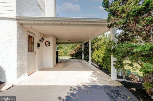 848 Woodlawn Dr, Lansdale PA  19446-4516 exterior