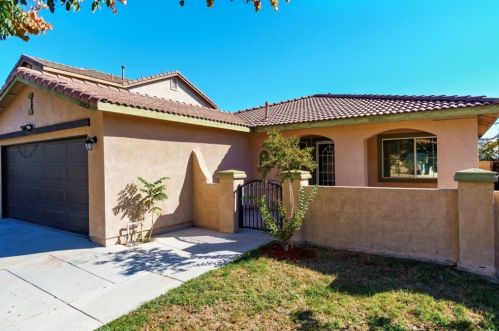 29202 Sunswept Dr, Lake Elsinore, CA 92530-7247