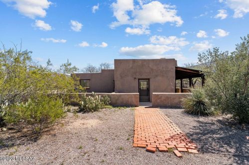 13945 Camino Cartamo, Tucson, AZ 85749-9188