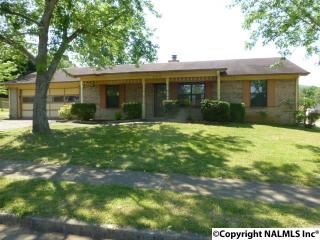 209 Barkwood Dr, Huntsville, AL 35811-8705